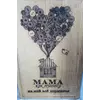 Доска разделочная сувенирная с выжиганием "Мама как пуговка" 20х30 см