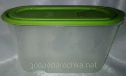 Контейнер для сыпучих продуктов с крышкой,пластиковый 0.8 л.Полимерагро